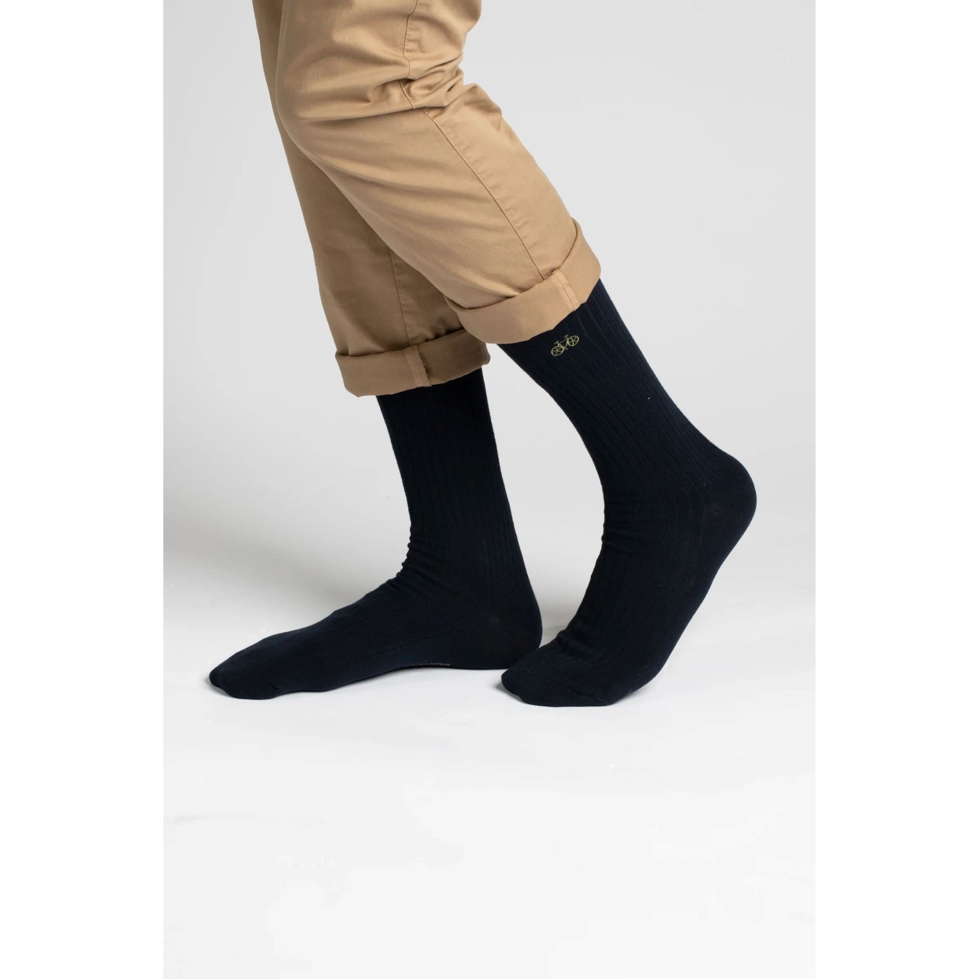 Navy Ribbed Socks Socks Clinks