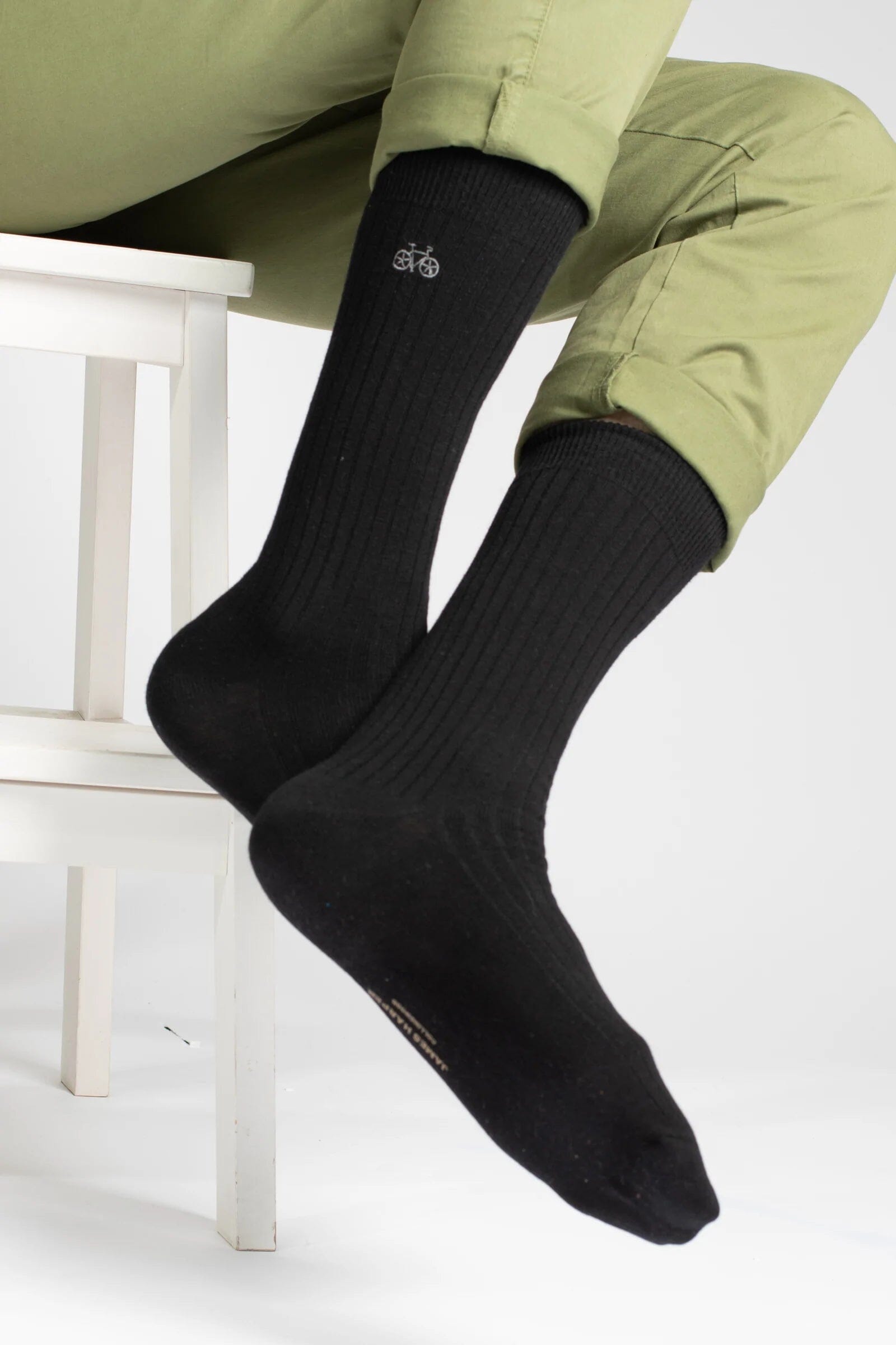 Black Ribbed Socks Socks Clinks